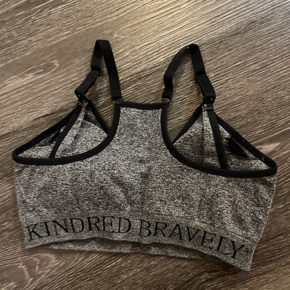 Kindred Bravely Sublime® Nursing Sports Bra in Heather Grey - Picture 3 of 3